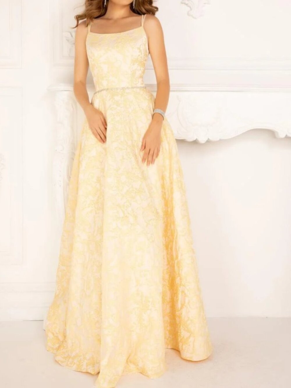 Lucci Lu Formal Prom Dress Women's 10 Yellow Embroidered Long Ball Gown NWT